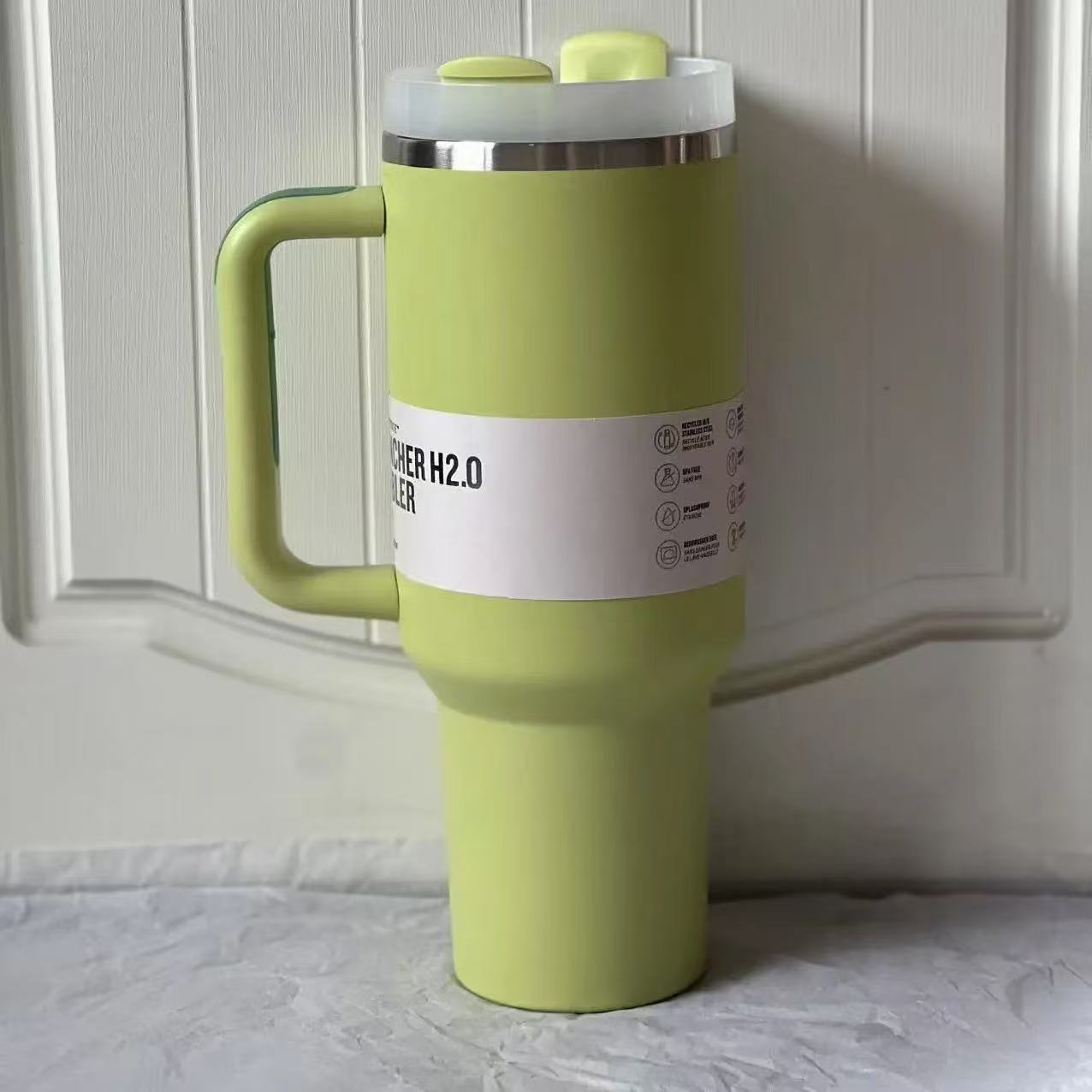 Stanley Quencher H2.0 Tumbler with Handle and Straw